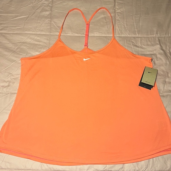 Nike Tops - Women’s Nike Dri-fit Tank